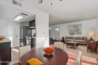 Photo #1: 6619094 Listing 