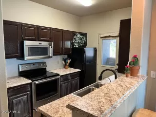 Photo #1: 6619230 Listing