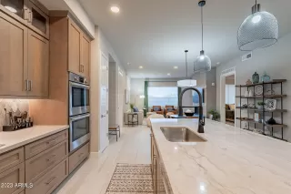 Photo #4: 6619397 Listing 