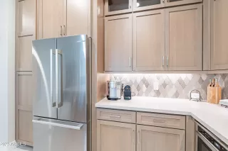 Photo #6: 6619397 Listing 