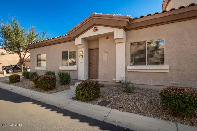 MLS: 6619715 Condo For Sale