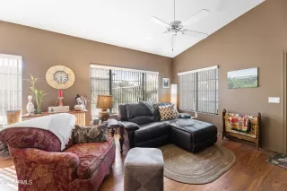 Photo #4: 6619793 Listing 