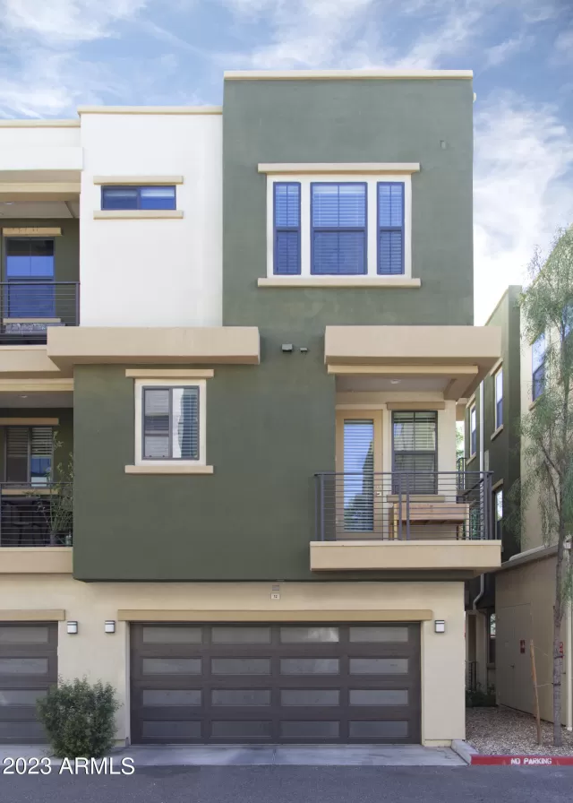 MLS: 6619868 Condo For Sale