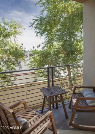 Photo #6: 6619868 Listing