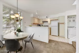 Photo #4: 6620205 Listing