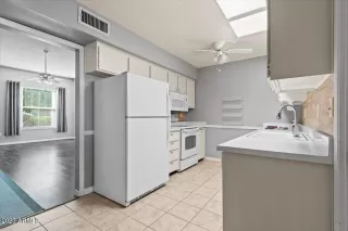 Photo #5: 6620237 Listing 