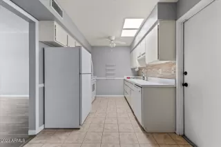 Photo #6: 6620237 Listing 