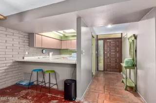 Photo #3: 6620320 Listing