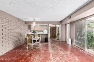 Photo #4: 6620320 Listing