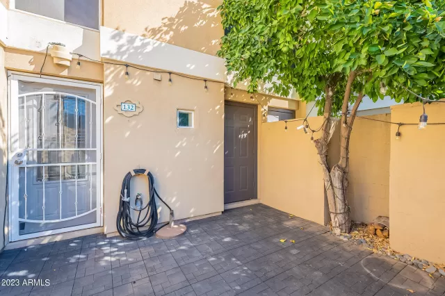 MLS: 6620466 Condo For Sale