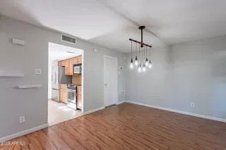 Photo #4: 6620466 Listing 