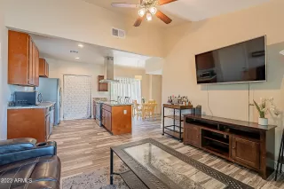 Photo #5: 6620590 Listing 