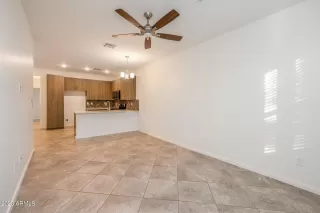 Photo #5: 6620701 Listing