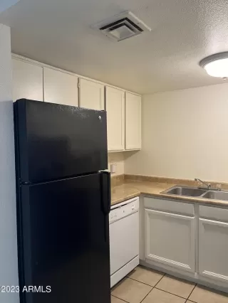 Photo #4: 6620925 Listing