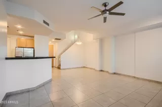 Photo #3: 6620950 Listing