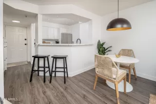 Photo #4: 6620979 Listing