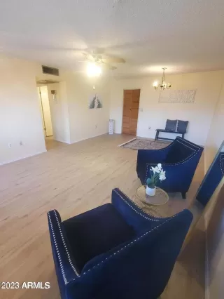 Photo #4: 6621078 Listing