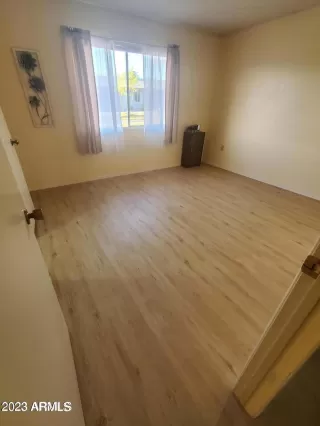 Photo #6: 6621078 Listing