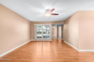 Photo #3: 6621098 Listing