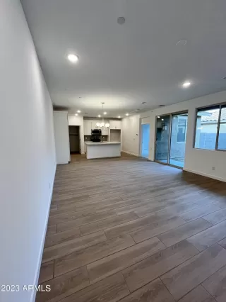 Photo #5: 6621153 Listing 