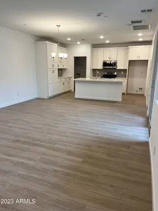 Photo #6: 6621153 Listing 