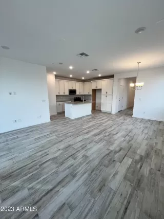 Photo #4: 6621156 Listing 