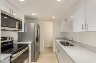 Photo #5: 6621164 Listing 