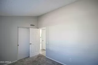 Photo #3: 6621335 Listing 