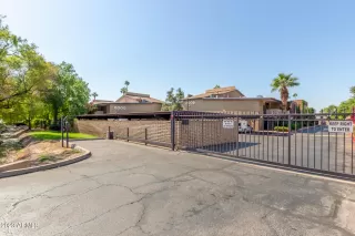 Photo #2: 6621650 Listing