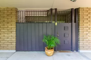 Photo #3: 6621650 Listing