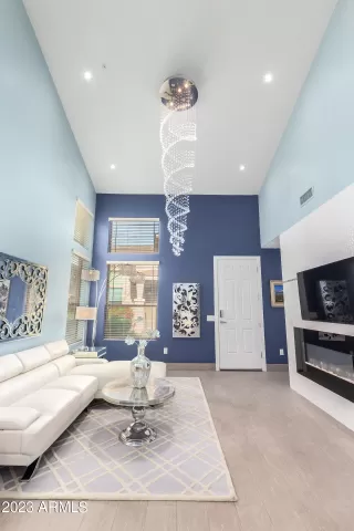 Photo #3: 6621762 Listing