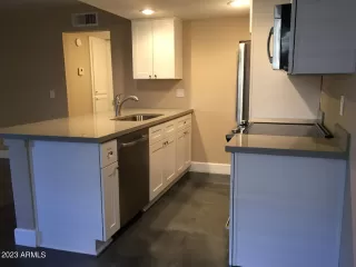 Photo #2: 6621827 Listing 