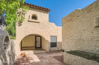 Photo #2: 6621992 Listing