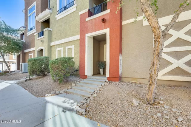 MLS: 6622136 Condo For Sale