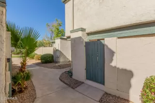 Photo #3: 6622168 Listing