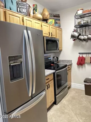 Photo #6: 6622437 Listing