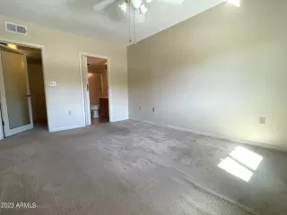 Photo #6: 6622518 Listing 