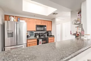 Photo #6: 6622520 Listing