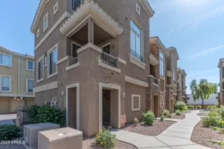 Photo #3: 6622584 Listing 