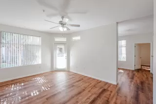 Photo #4: 6622679 Listing