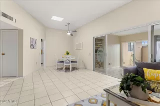 Photo #6: 6622747 Listing