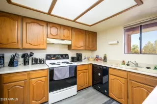 Photo #4: 6622804 Listing 