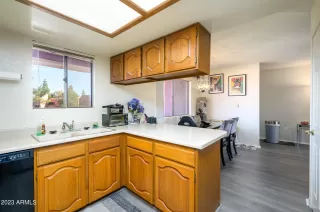 Photo #6: 6622804 Listing 