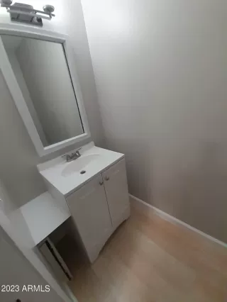 Photo #6: 6622966 Listing