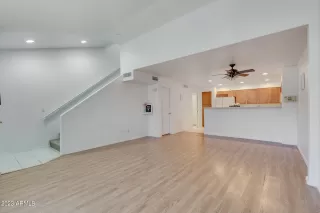 Photo #5: 6623031 Listing 