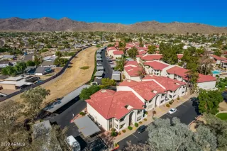 Photo #2: 6623077 Listing