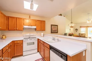 Photo #5: 6623207 Listing 