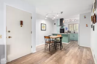 Photo #5: 6623333 Listing 