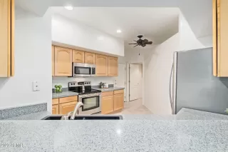 Photo #2: 6623848 Listing 