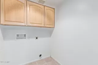 Photo #4: 6623848 Listing 